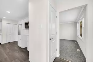 372 Raven Ct, Valparaiso, IN 46385 - Photo 21