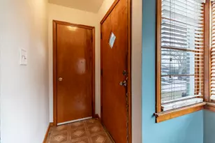 3931 Clough Ave, Highland, IN 46322 - Photo 15