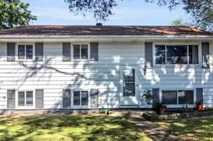 7829 Whitcomb St, Merrillville, IN 46410 - Photo 1