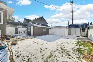 10 N Michigan St, LaCrosse, IN 46348 - Photo 19