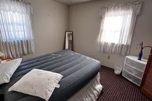 304 E Jackson Rd, Chesterton, IN 46304 - Photo 5