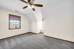 253 Moncrief Dr, Valparaiso, IN 46385 - Photo 17