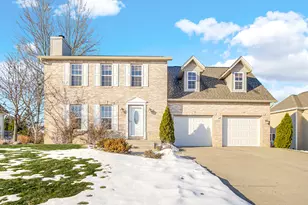 253 Moncrief Dr, Valparaiso, IN 46385 - Photo 1