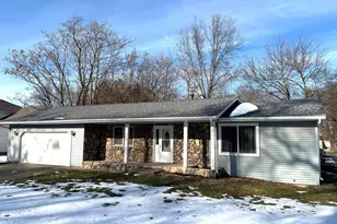 288 E High St, Wheatfield, IN 46392 - Photo 3