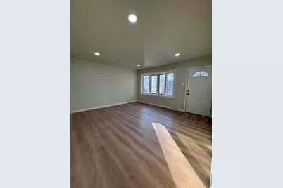 2047 Clover Street, Portage, IN 46368 - Photo 3