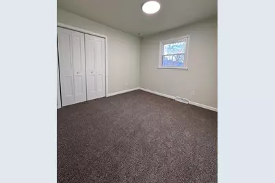 2047 Clover Street, Portage, IN 46368 - Photo 9