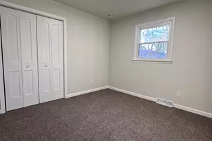 2047 Clover St, Portage, IN 46368 - Photo 9