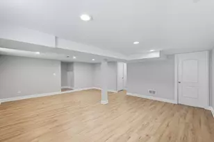 6833 Baring Ave, Hammond, IN 46324 - Photo 13