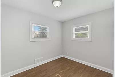 6833 Baring Avenue, Hammond, IN 46324 - Photo 11