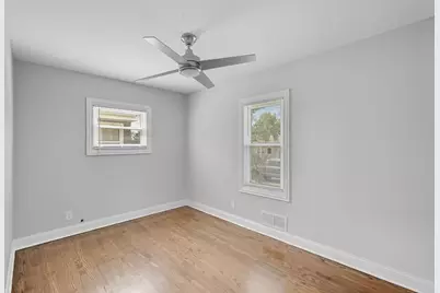 6833 Baring Avenue, Hammond, IN 46324 - Photo 9