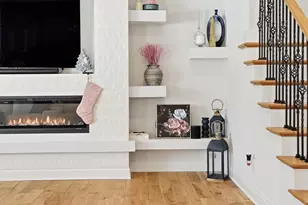 13438 Waterleaf Dr, Saint John, IN 46373 - Photo 7