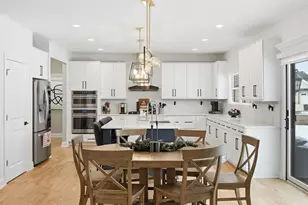 13438 Waterleaf Dr, Saint John, IN 46373 - Photo 9