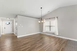 18311 Platinum Dr, Lowell, IN 46356 - Photo 11