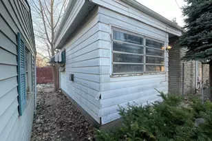 6929 Monroe Ave, Hammond, IN 46324 - Photo 3