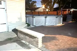 8027 Kooy Dr, Munster, IN 46321 - Photo 27