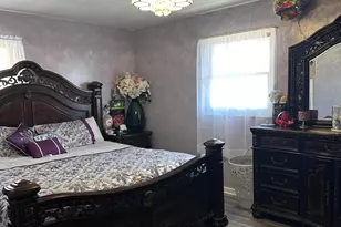 8027 Kooy Dr, Munster, IN 46321 - Photo 9