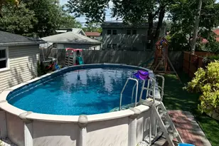 8027 Kooy Dr, Munster, IN 46321 - Photo 25