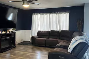 8027 Kooy Dr, Munster, IN 46321 - Photo 5