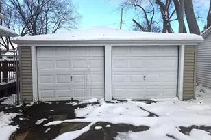 7 Beverly Blvd, Hobart, IN 46342 - Photo 13