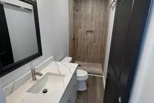 4523 E 6th Ave, Gary, IN 46403 - Photo 15