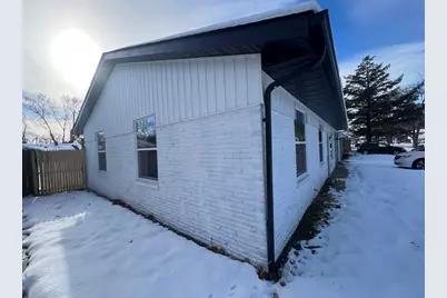 4523 E 6th Avenue, Gary, IN 46403 - Photo 3