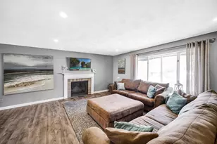 17 Indian Camp Trail, Ogden Dunes, IN 46368 - Photo 5