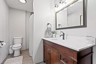 6430 Ellsworth Pl, Merrillville, IN 46410 - Photo 17