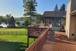 2393 Four Seasons Pkwy, Crown Point, IN 46307 - Photo 35