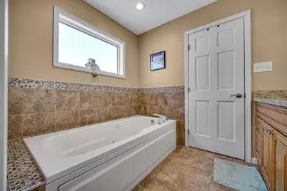 2393 Four Seasons Pkwy, Crown Point, IN 46307 - Photo 15