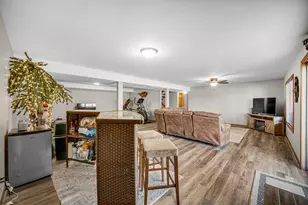 2393 Four Seasons Pkwy, Crown Point, IN 46307 - Photo 19