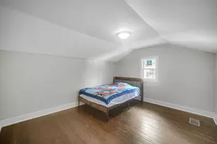 749 Buchanan St, Gary, IN 46402 - Photo 15