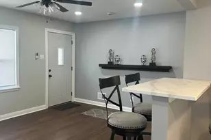 556 Gerry St, Gary, IN 46406 - Photo 3