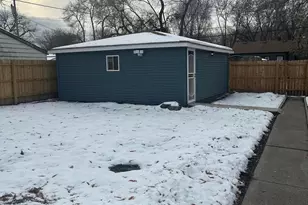 556 Gerry St, Gary, IN 46406 - Photo 21