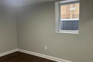 556 Gerry St, Gary, IN 46406 - Photo 13