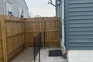 556 Gerry St, Gary, IN 46406 - Photo 19