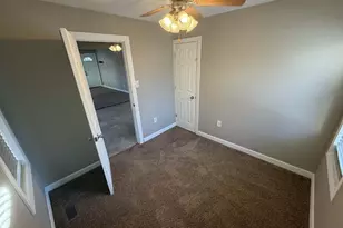 2698 Cass St, Gary, IN 46405 - Photo 9