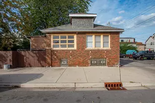 612 W 149th St, East Chicago, IN 46312 - Photo 7