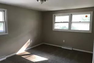 6735 Van Buren Pl, Merrillville, IN 46410 - Photo 11