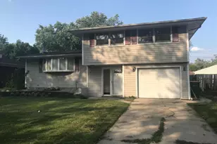 6735 Van Buren Pl, Merrillville, IN 46410 - Photo 17