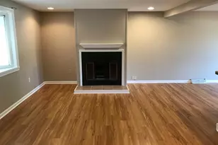 6735 Van Buren Pl, Merrillville, IN 46410 - Photo 5