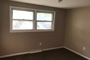 6735 Van Buren Pl, Merrillville, IN 46410 - Photo 7