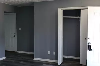 431 W Vine Street #429, Hammond, IN 46324 - Photo 3