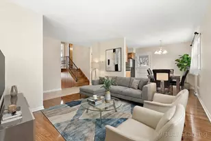 8228 Rutledge St, Merrillville, IN 46410 - Photo 5