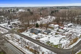 11210 N CR-550 W, Wheatfield, IN 46392 - Photo 3