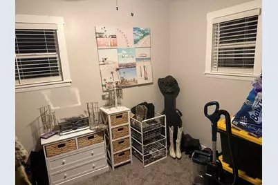 217 E 13 Th Place, Hobart, IN 46342 - Photo 11