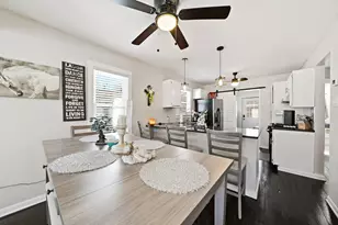 217 E 13 Th Pl, Hobart, IN 46342 - Photo 5