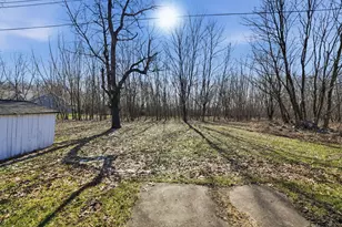 217 E 13 Th Pl, Hobart, IN 46342 - Photo 19