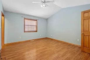 5684 Dove Dale Ave, Portage, IN 46368 - Photo 5