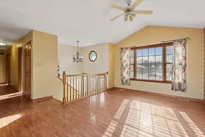 5684 Dove Dale Avenue, Portage, IN 46368 - Photo 11