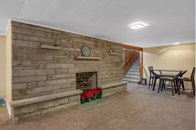 5550 Jefferson Place, Merrillville, IN 46410 - Photo 17